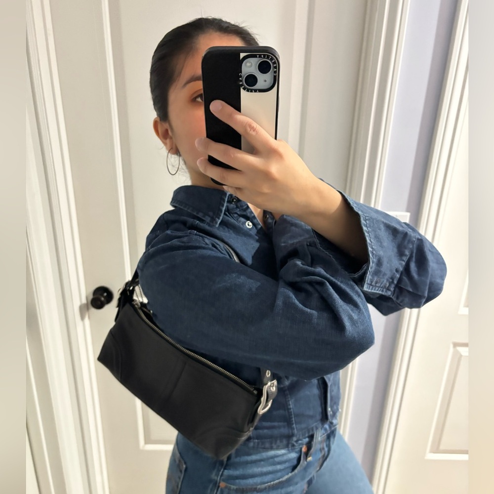 🍎🍎SOLD 🍎🍎Vintage Coach Black Hamptons Leather Baguette